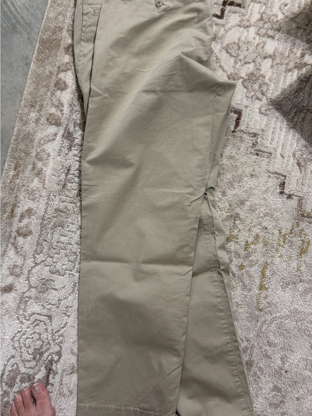 American Eagle Outfitters Men's Khaki Chino Pants - Light Tan
